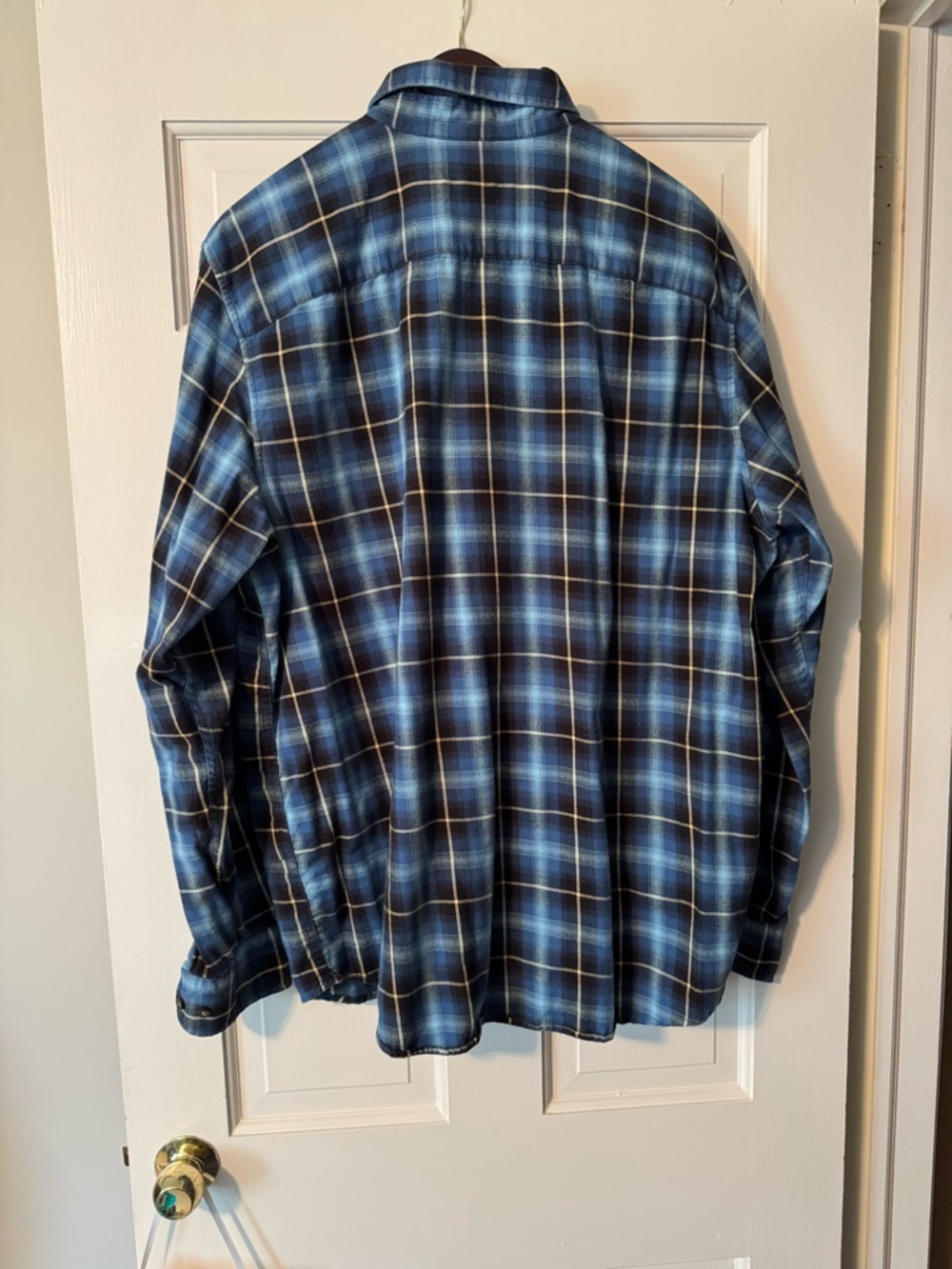 Eddie Bauer ,Blue Plaid Button-Down Shirt, single front pocket